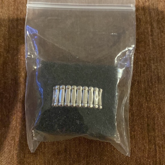 3/$15 🌟 🆕NIP: Paparazzi Oval Oasis - Blue Ring - Picture 5 of 5